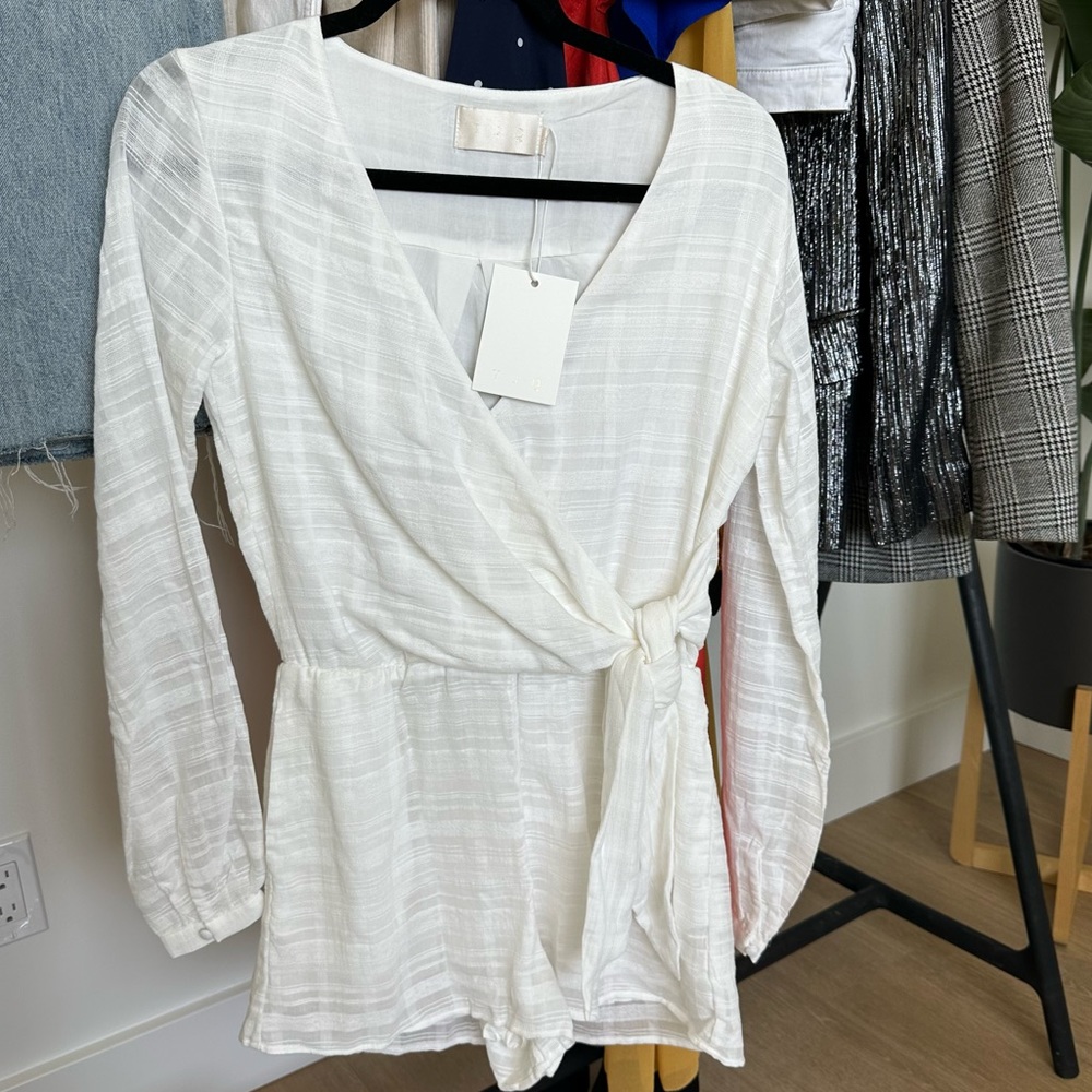 Revolve TJD The Jetset Diaries Destination Romper Ivory Wrap XS